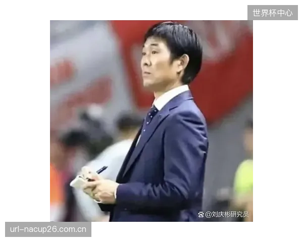 久保建英被森保一确立为绝对核心,需承担组织与终结双重战术职责。 久保建英被森保一确立为绝对核心,需承担组织与终结双重战术职责。